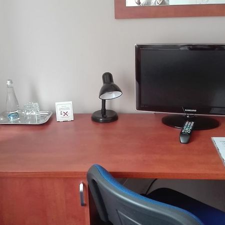 Artix Otel Zbąszynek Dış mekan fotoğraf