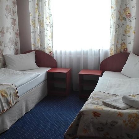 Artix Otel Zbąszynek Dış mekan fotoğraf