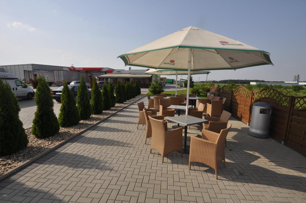 Artix Otel Zbąszynek Dış mekan fotoğraf