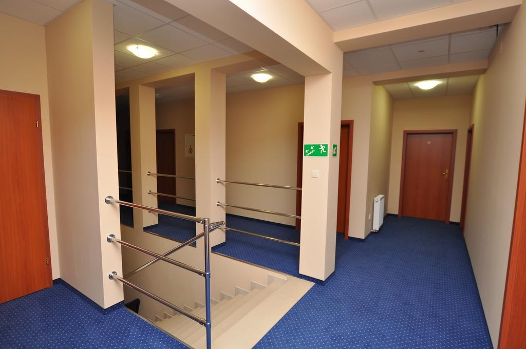 Artix Otel Zbąszynek Dış mekan fotoğraf
