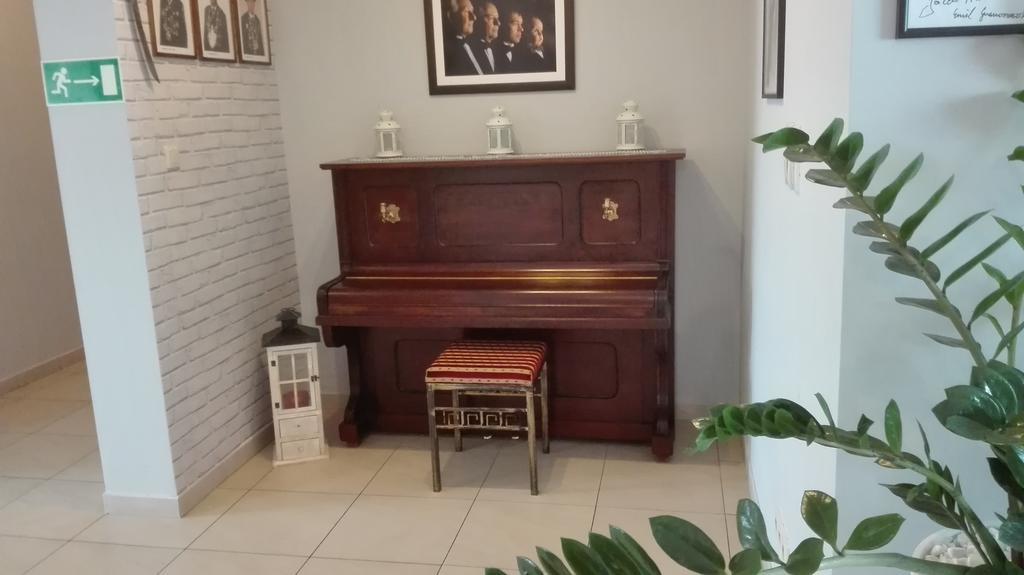 Artix Otel Zbąszynek Dış mekan fotoğraf